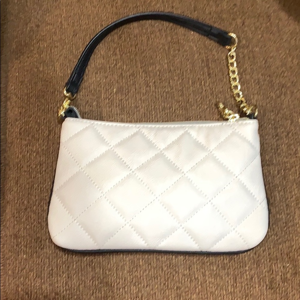 NWOT Betsy Johnson white quilted wristlet (new)